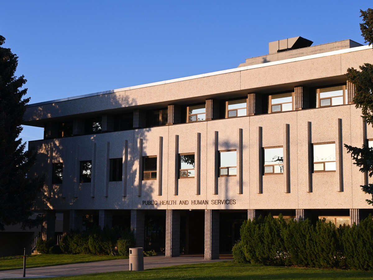 Why only two towns submitted proposals for an eastern Montana mental health facility