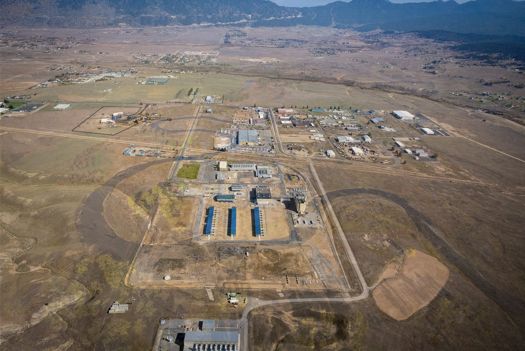 As AI investors eye Montana for new data centers, communities brace for water impacts