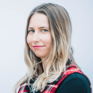 Stephanie Farmer headshot white background